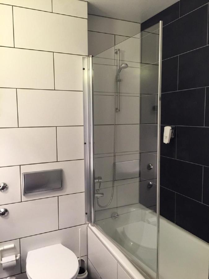 Roomingtons Kaiserhof Landshut Exteriör bild