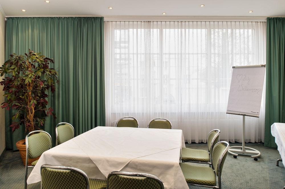 Roomingtons Kaiserhof Landshut Exteriör bild